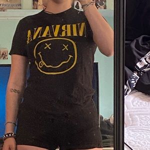 Nirvana T